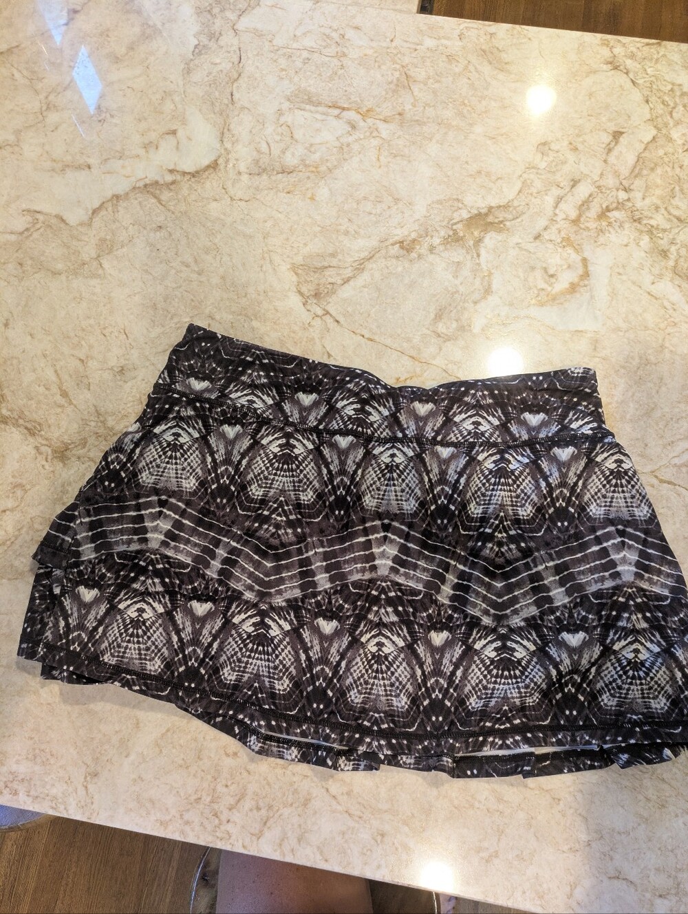 Ideology Black and White Geometric Mini Skirt